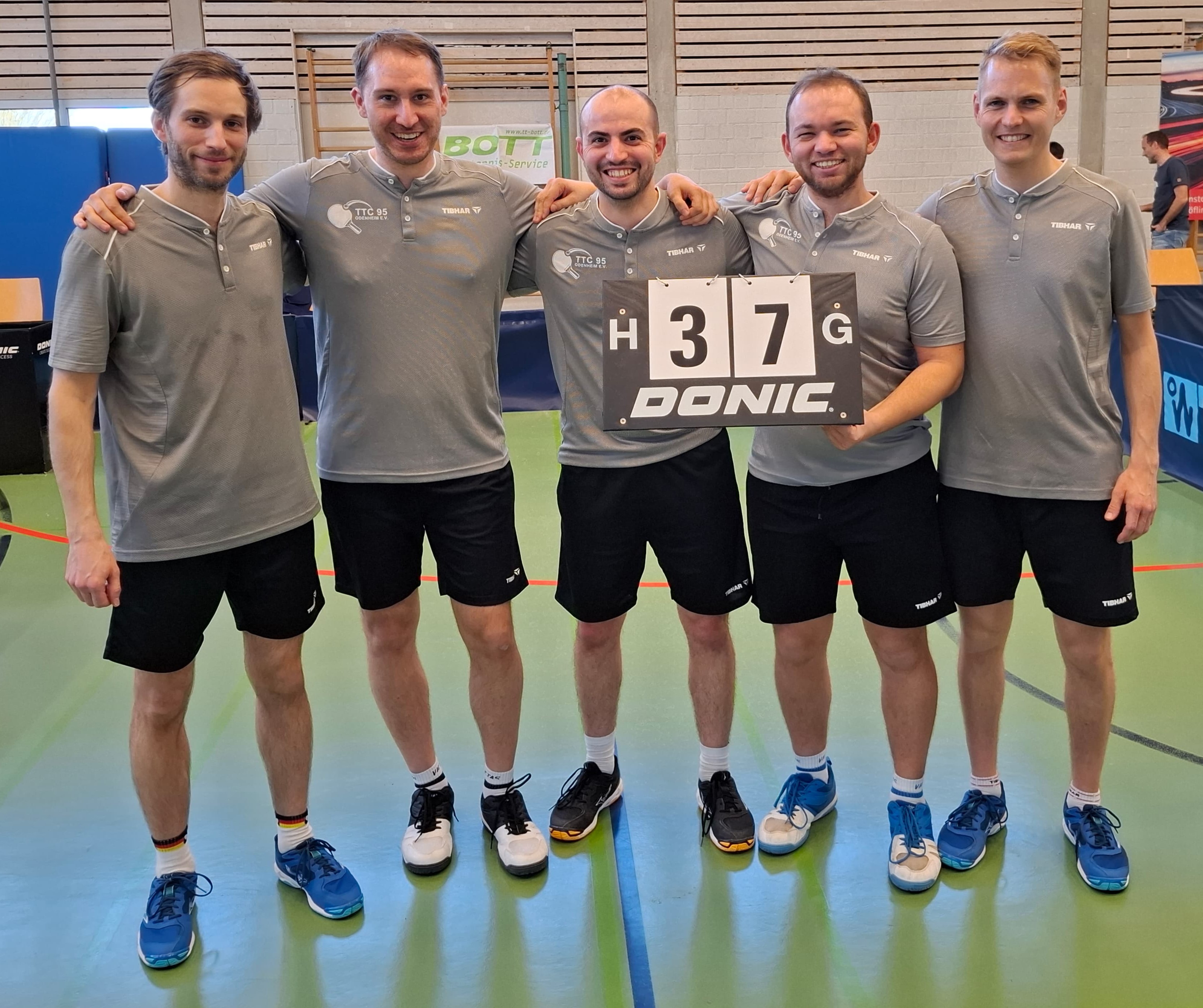 20250406 Siegerfoto Erste_in Staig.jpg